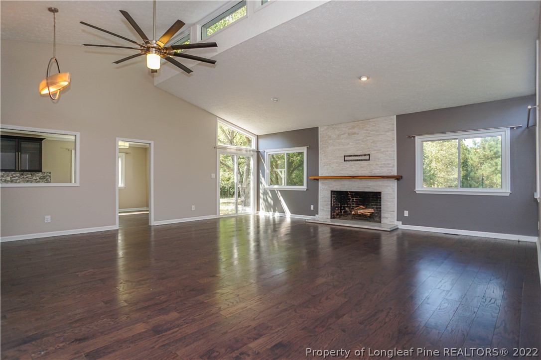 2581 Beard Road Eastover, NC 28312 - Photo 4 of 49 Gallery Image 4