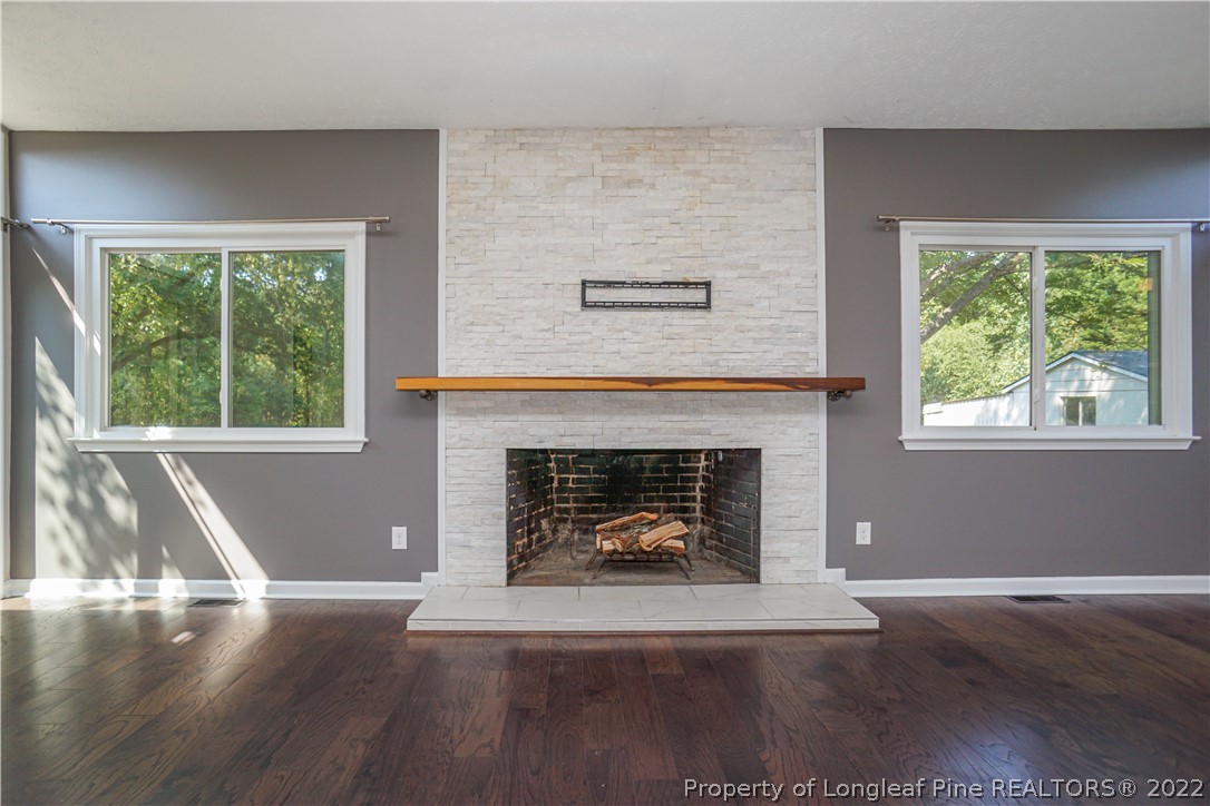 2581 Beard Road Eastover, NC 28312 - Photo 6 of 49 Gallery Image 6