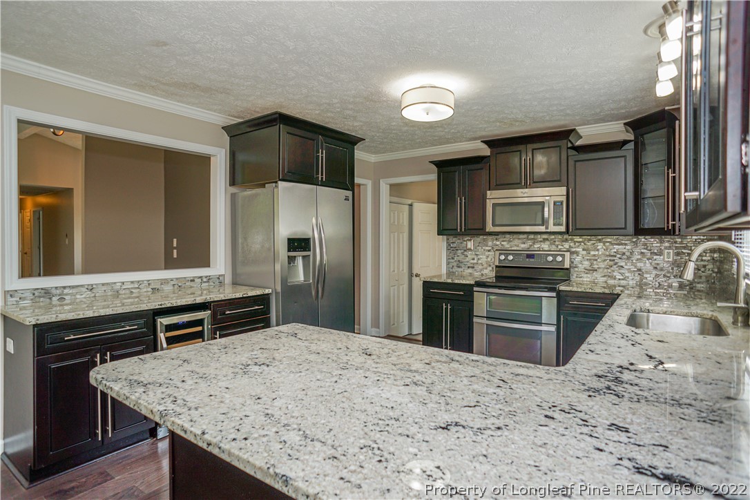 2581 Beard Road Eastover, NC 28312 - Photo 9 of 49 Gallery Image 9