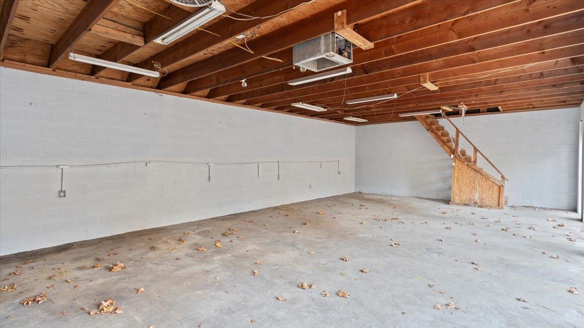 3817 Cazassa Road Memphis, TN 38116 - Photo 21 of 22 a view of garage