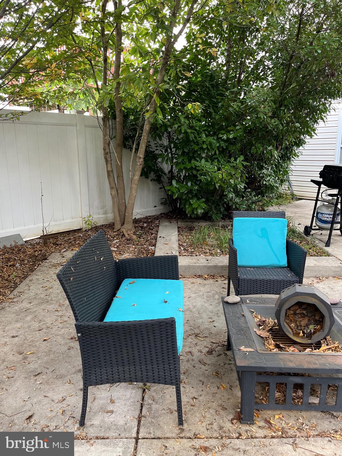 4817 Atlas Cedar Way Aberdeen, MD 21001 - Photo 6 of 21 a table with chairs in front of it