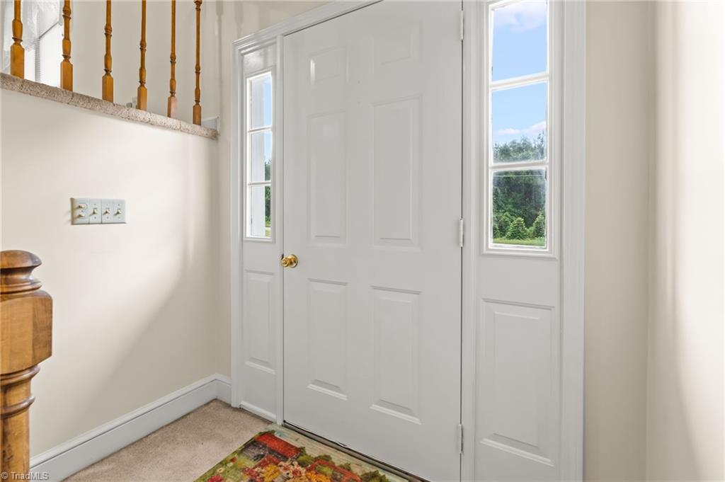 482 Motsinger Road Winston-Salem, NC 27107 - Photo 7 of 34