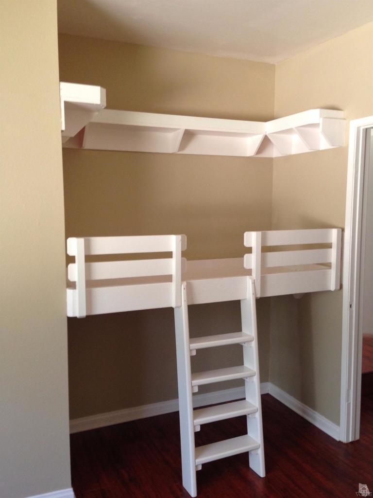 192 Wrangler Road Simi Valley, CA 93065 - Photo 15 of 40 a view of walk in closet with empty racks