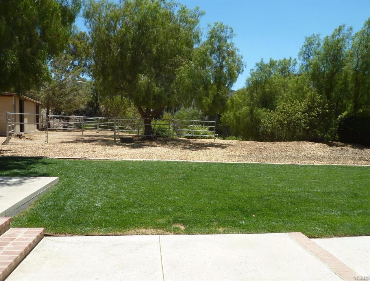 192 Wrangler Road Simi Valley, CA 93065 - Photo 17 of 40 a view of a park