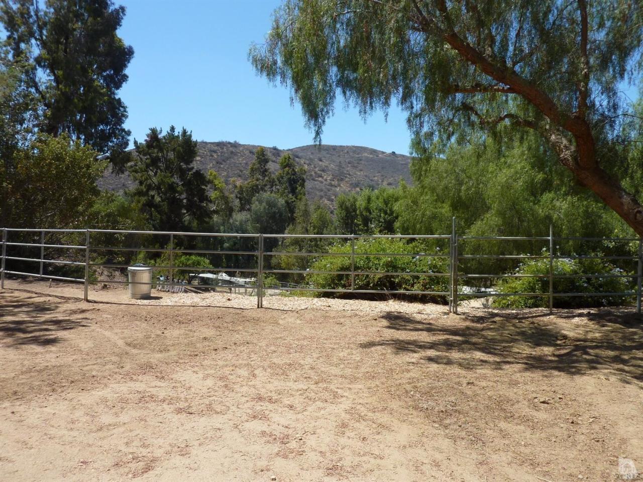 192 Wrangler Road Simi Valley, CA 93065 - Photo 27 of 40 a view of backyard with green space