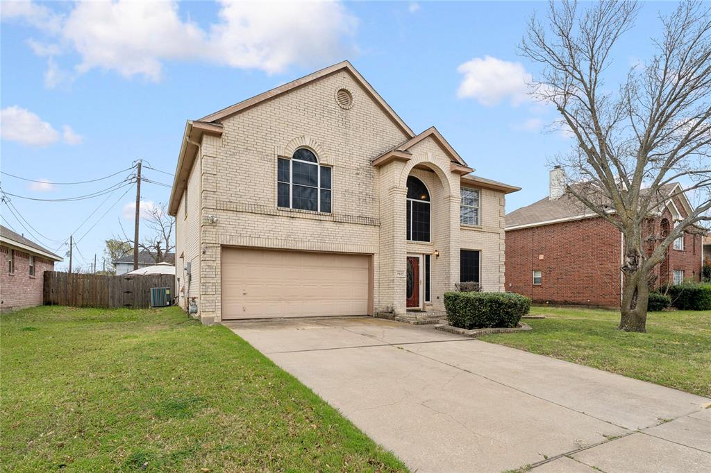 7522 Armstrong Lane Rowlett, TX 75089 - Photo 3 of 36