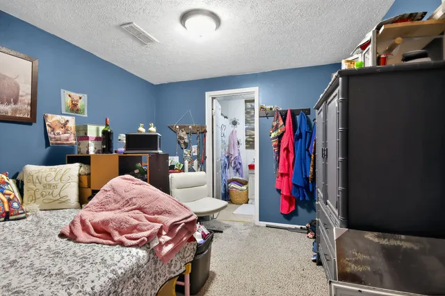 $84,000 | 1216 South Oak Street, Bloomington, IL 61701