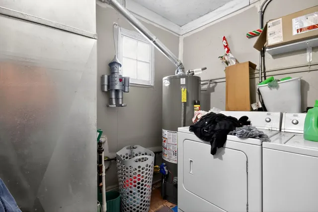 $84,000 | 1216 South Oak Street, Bloomington, IL 61701