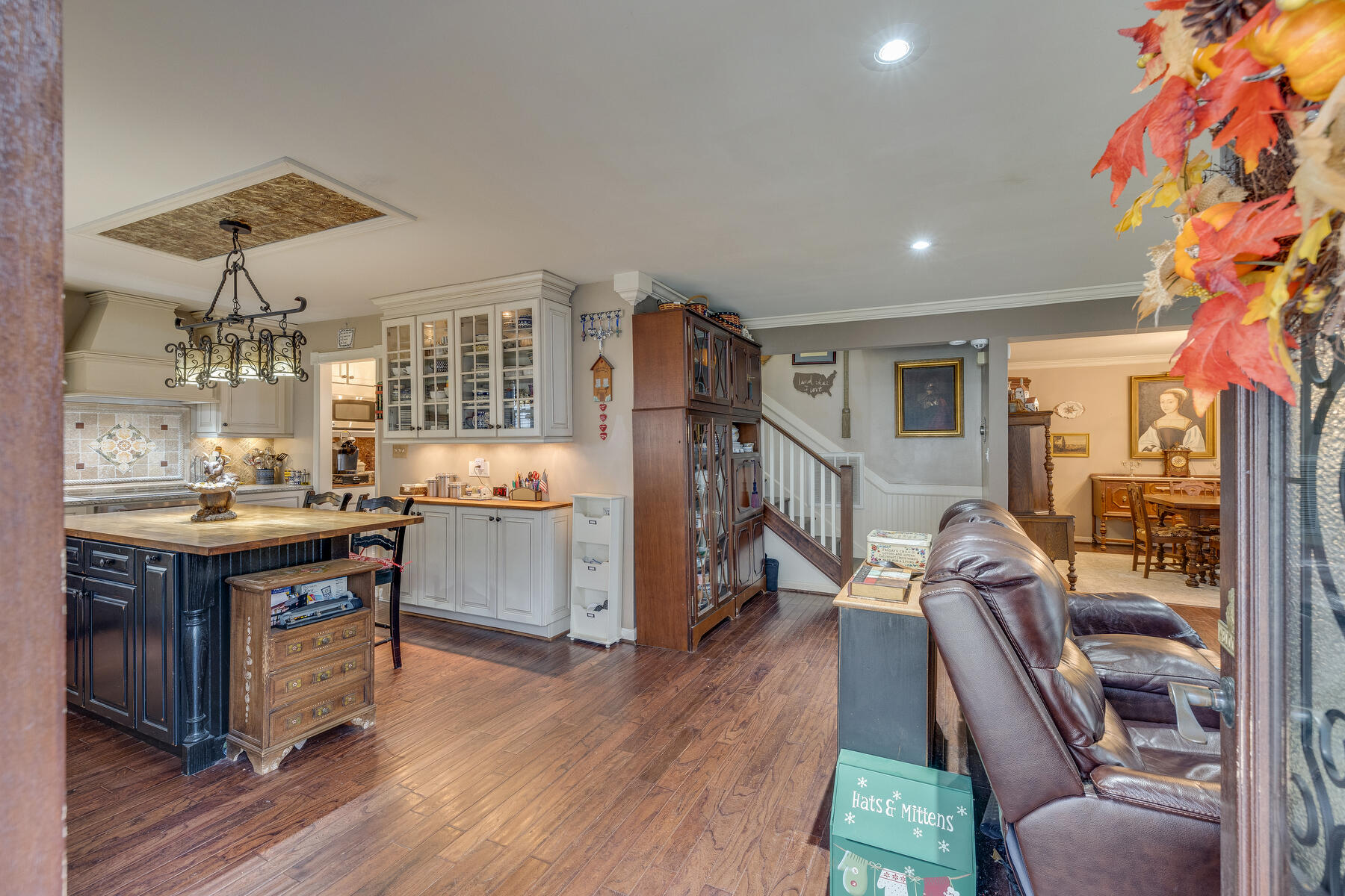 2223 Nantucket Road Johnson City, TN 37604 - Photo 5 of 60 005