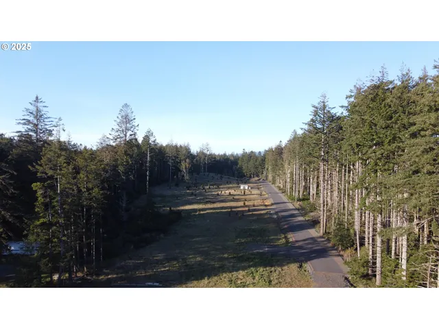 $275,000 | Hubbard Lane, Unit 4, Port Orford, OR 97465