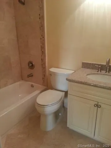 $3,000 | 104 North Street, Unit 604, Stamford, CT 06902