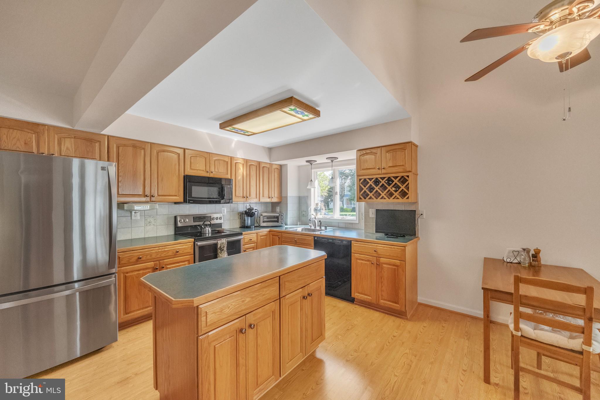 7795 Poplar Grove Road Severn, MD 21144 - Photo 8 of 30 Kitchen & Breakfast Area