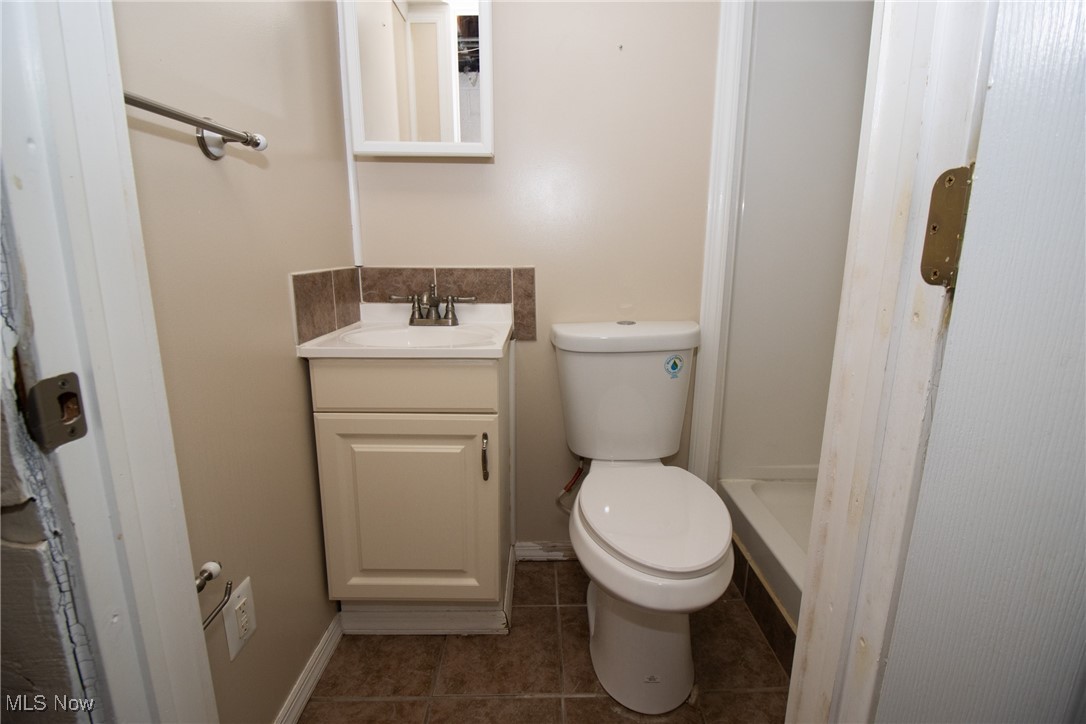13107 Carpenter Road Cleveland, OH 44125 - Photo 24 of 25