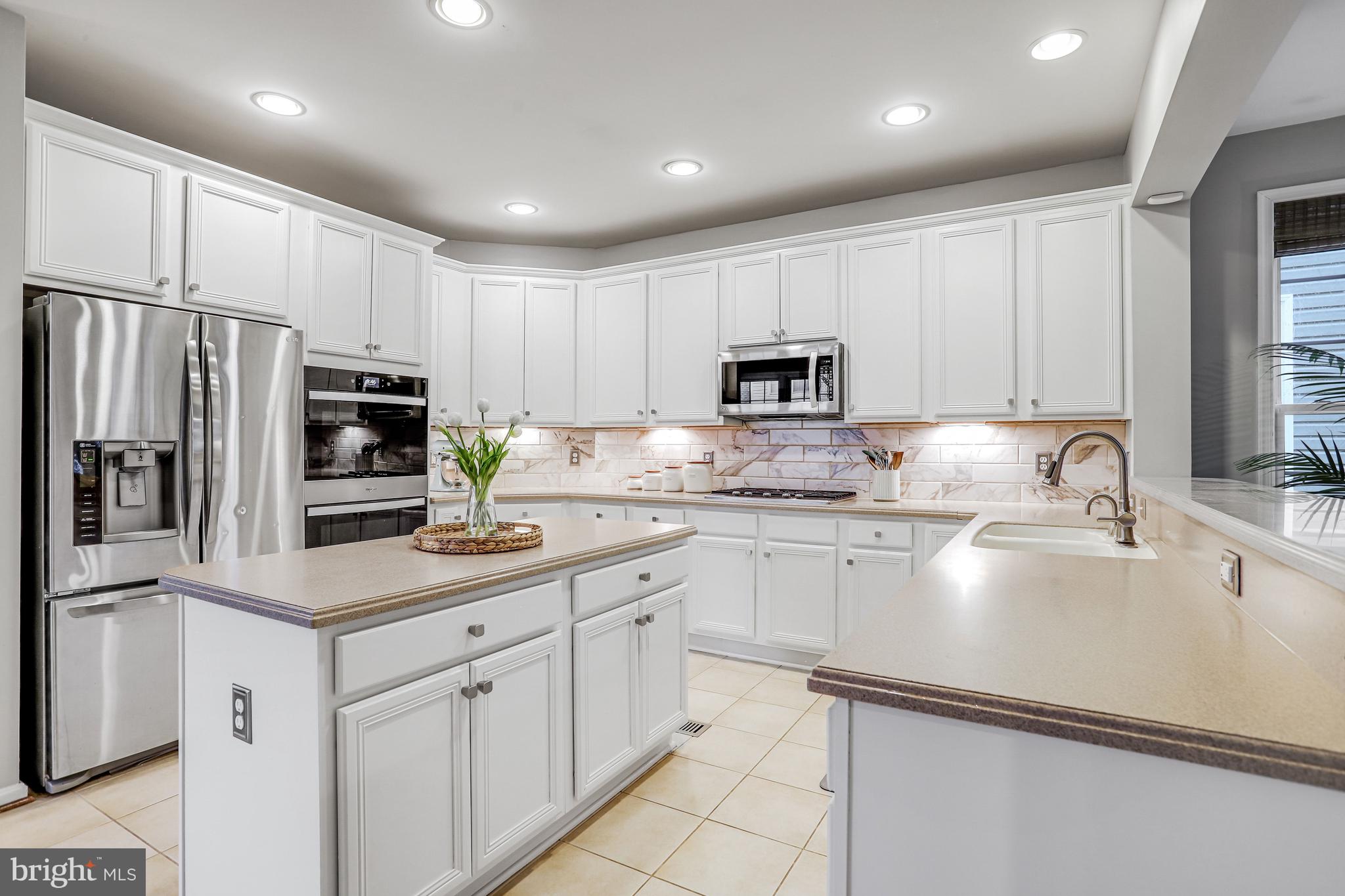 21625 Merion Street Ashburn, VA 20147 - Photo 6 of 80
