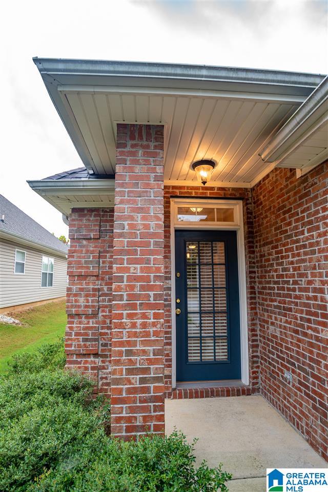 94 High Ridge Trace Pelham, AL 35124 - Photo 2 of 45
