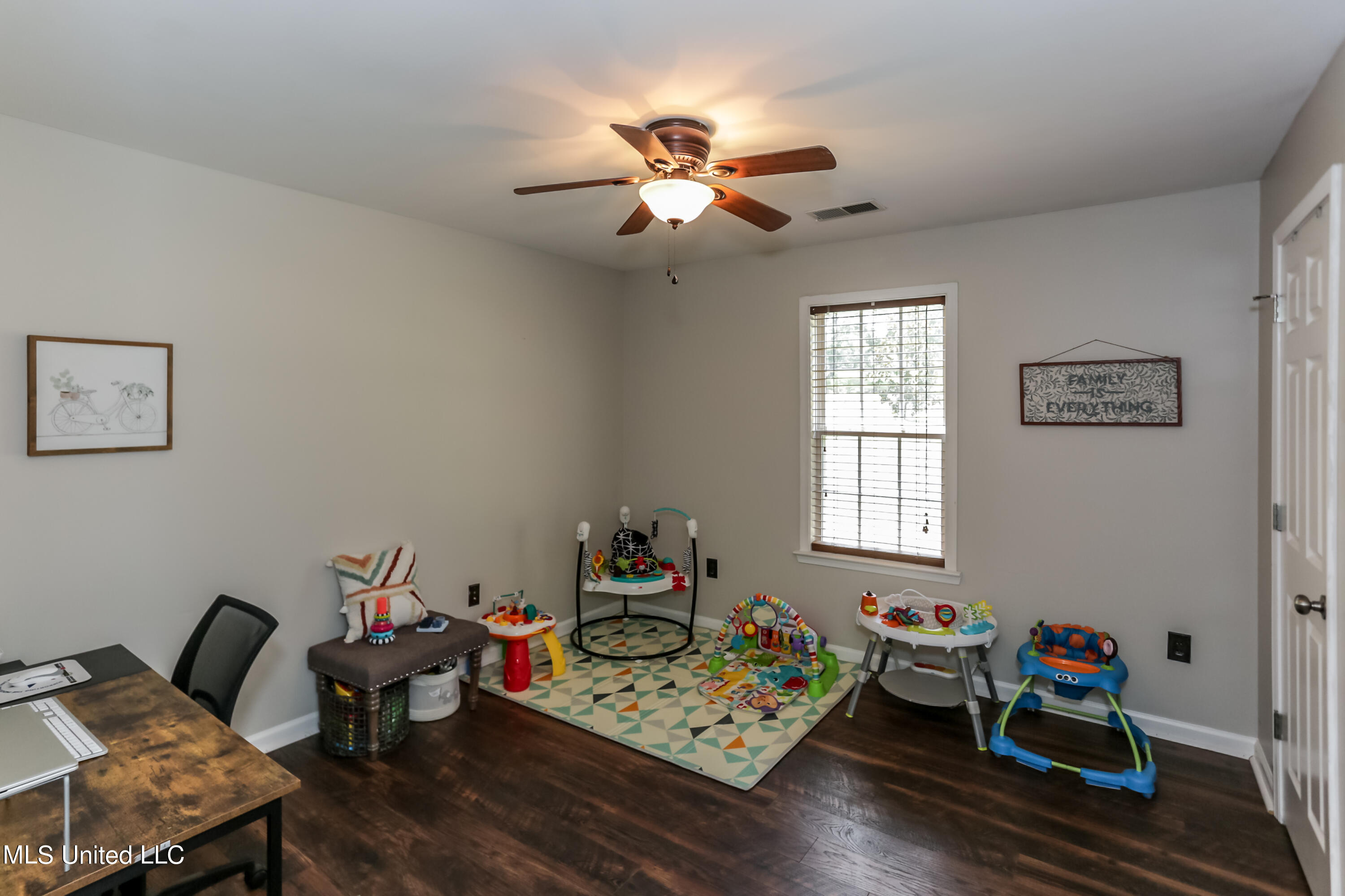 253 Red Banks Road Coldwater, MS 38618 - Photo 13 of 41 G22A7522