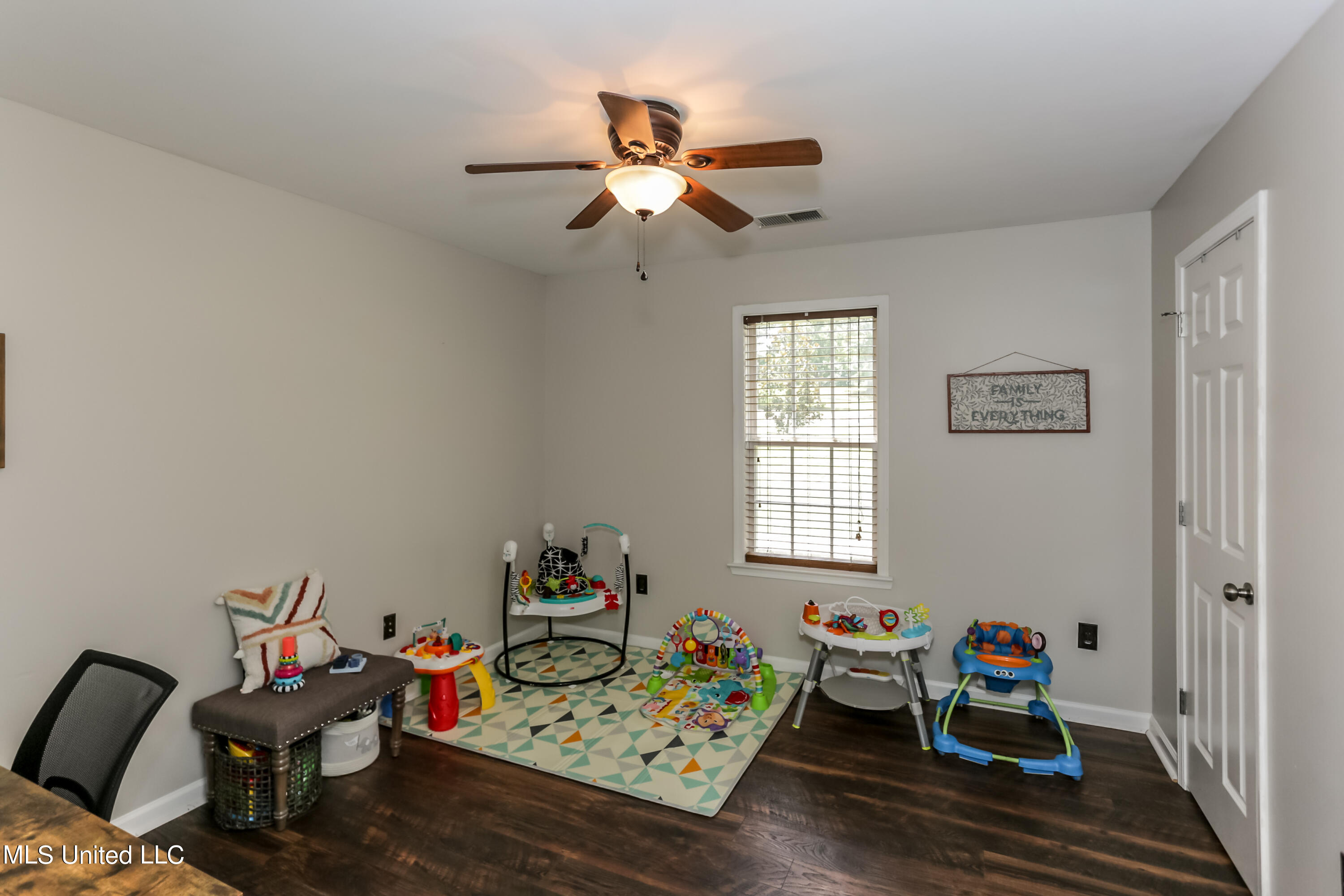 253 Red Banks Road Coldwater, MS 38618 - Photo 14 of 41 G22A7523