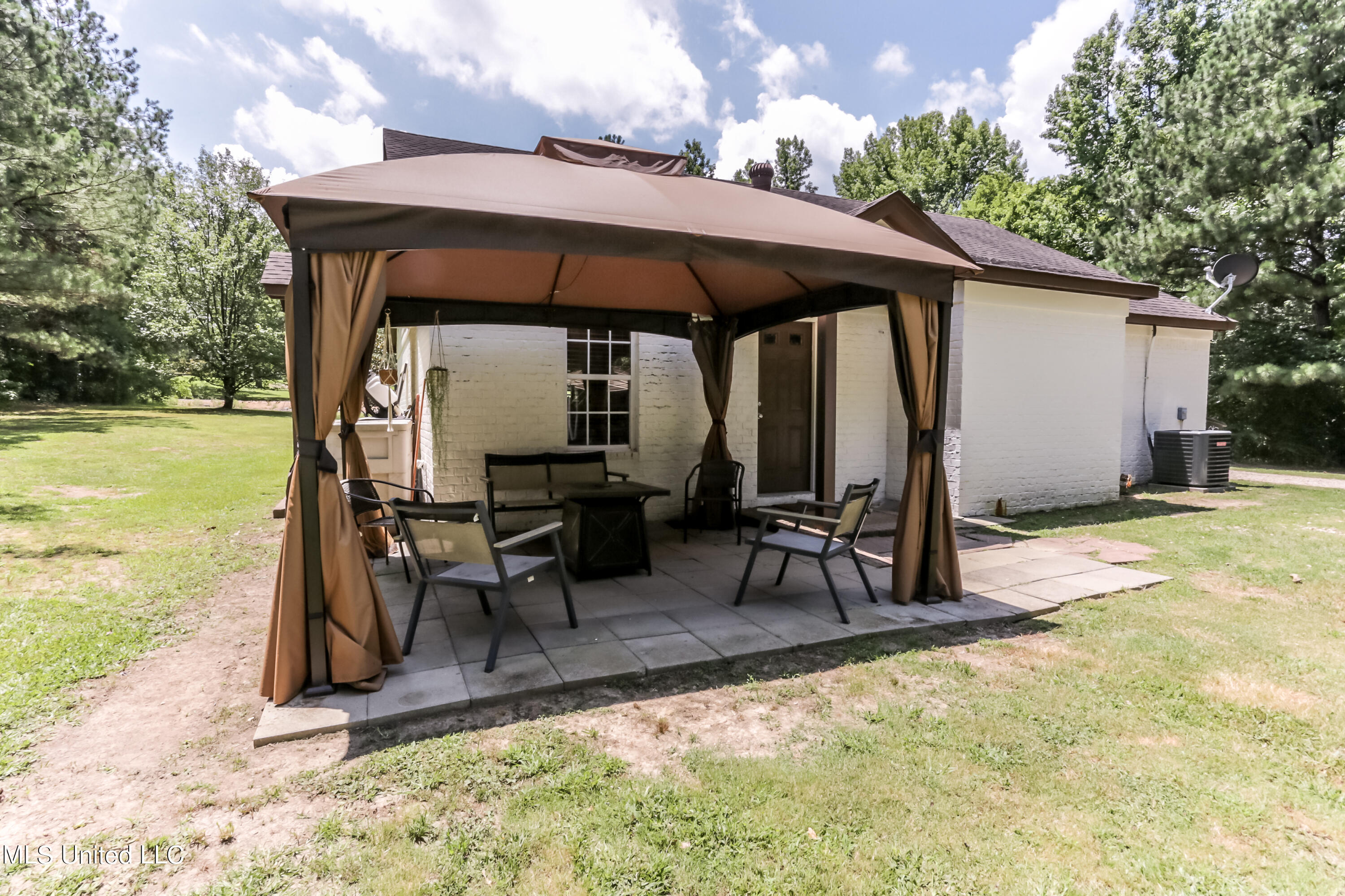 253 Red Banks Road Coldwater, MS 38618 - Photo 27 of 41 G22A7510