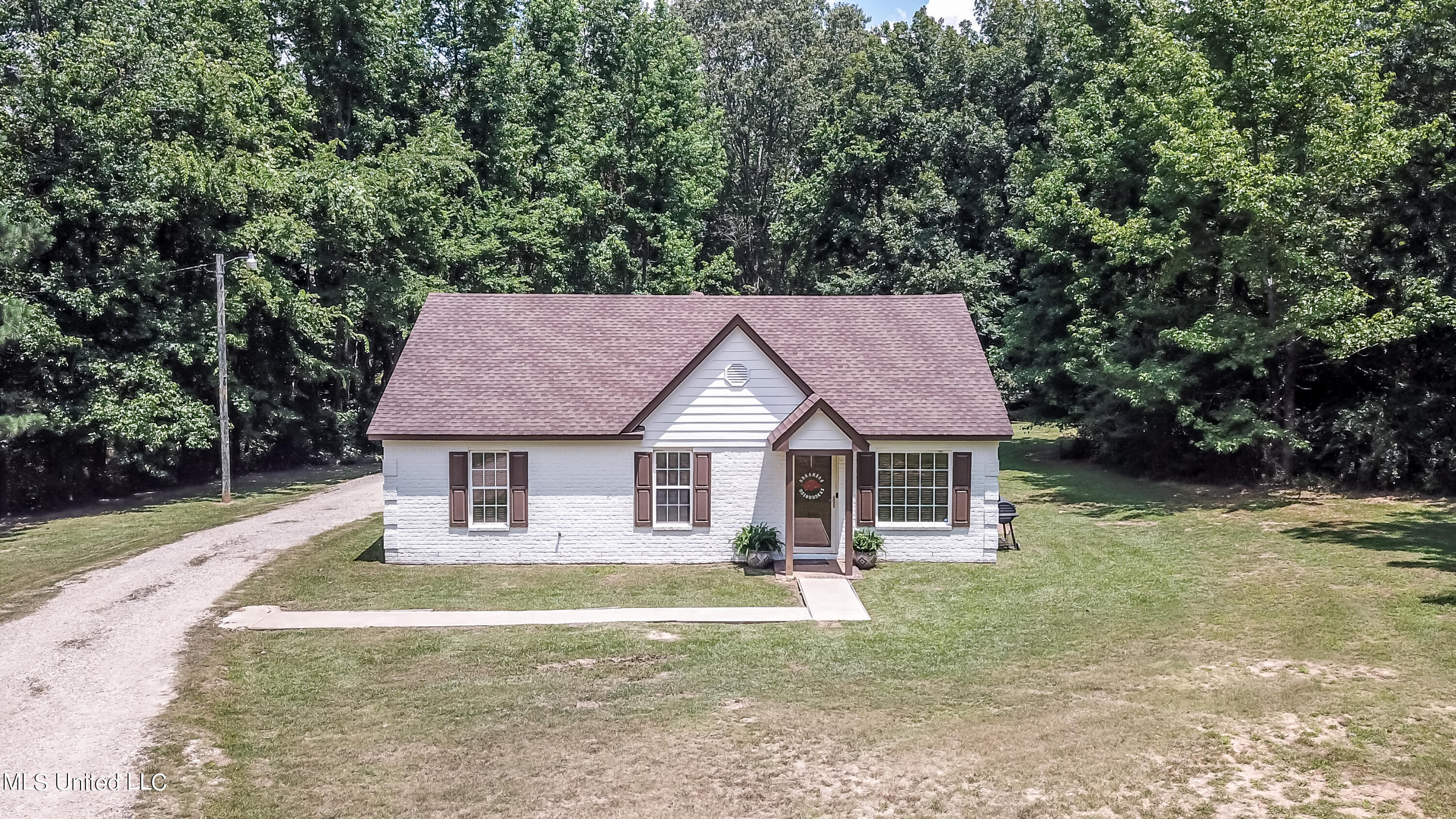 253 Red Banks Road Coldwater, MS 38618 - Photo 29 of 41 DJI_0001