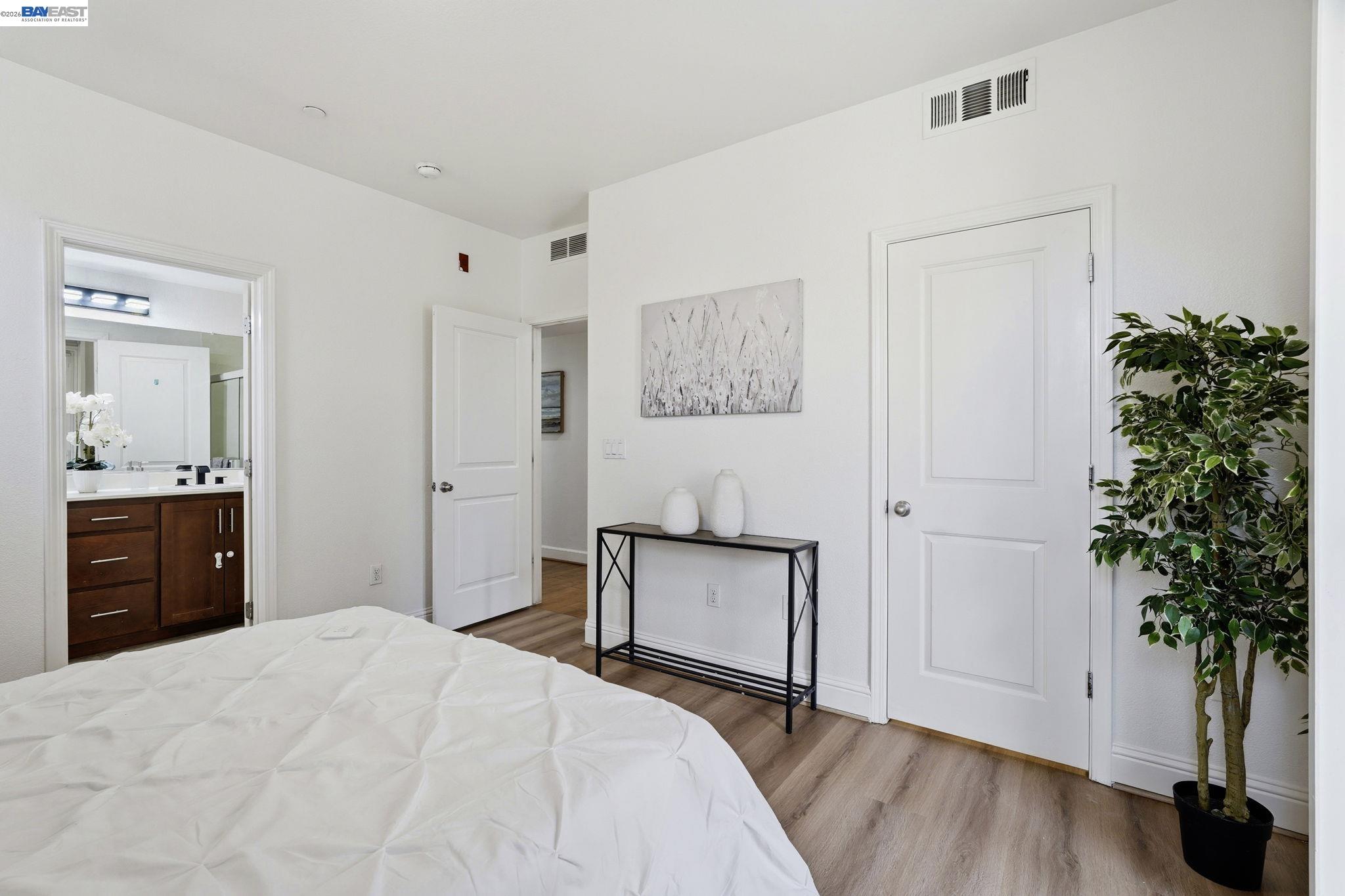 1656 Lee Way Milpitas, CA 95035 - Photo 22 of 39