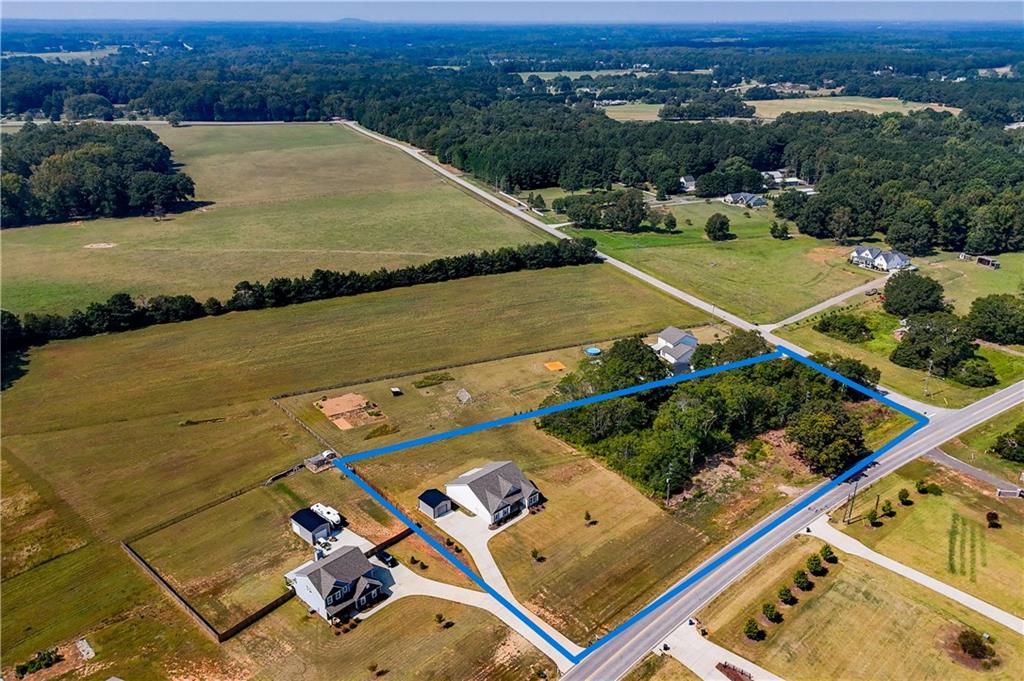 3741 Highway 83 Good Hope, GA 30641 - Photo 57 of 60 an aerial view of a tennis court