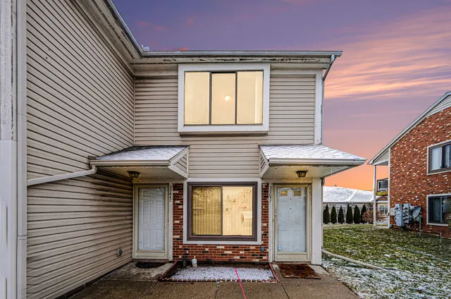 $1,700 | 30657 Hidden Pines Lane, Roseville, MI 48066