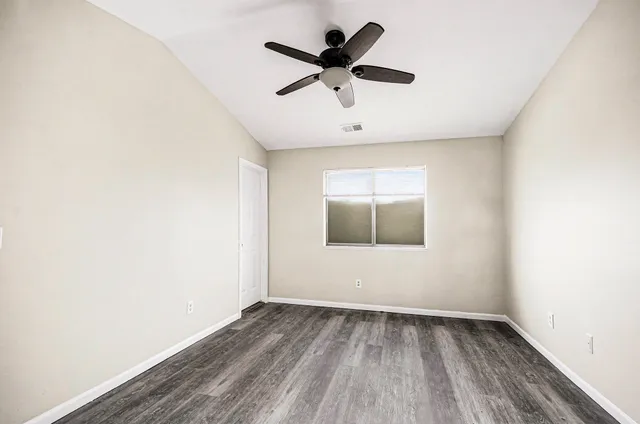 $1,700 | 30657 Hidden Pines Lane, Roseville, MI 48066