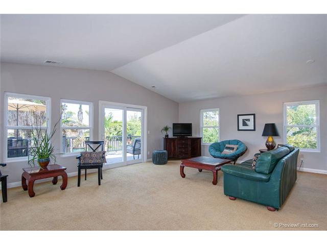 353 Ocean View Avenue Encinitas, CA 92024 - Photo 6 of 25 Gallery Image 6