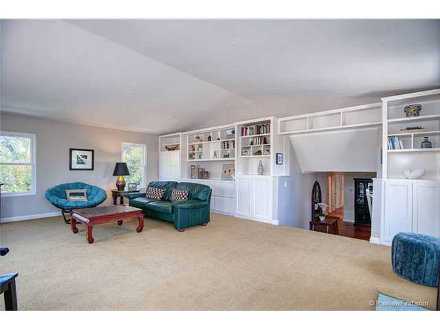 353 Ocean View Avenue Encinitas, CA 92024 - Photo 7 of 25 Gallery Image 7