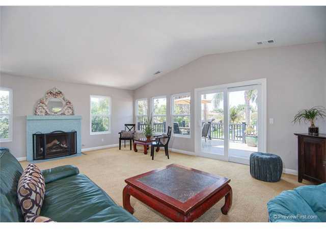 353 Ocean View Avenue Encinitas, CA 92024 - Photo 8 of 25 Gallery Image 8