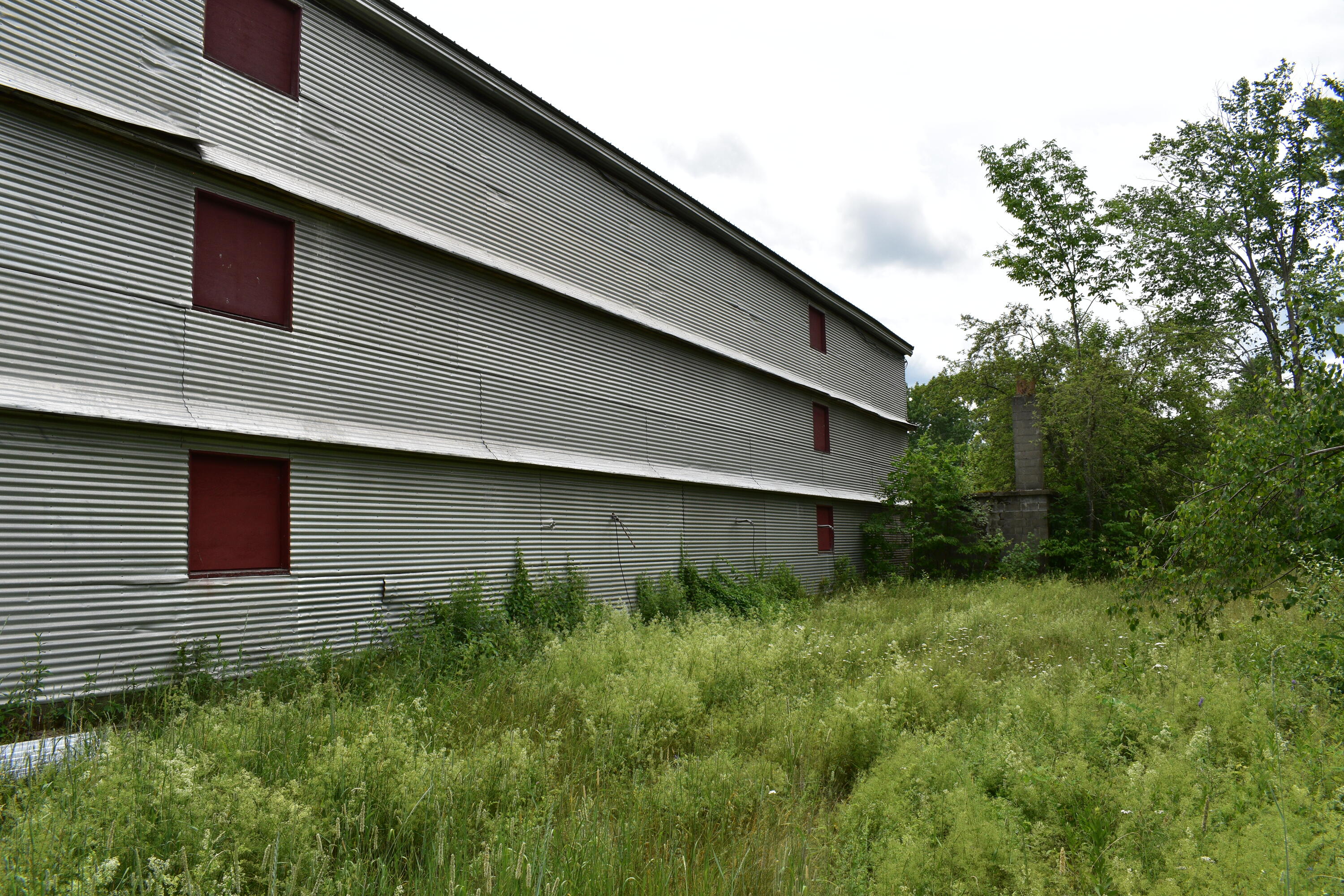 186 Nelson Road Pittston, ME 04345 - Photo 2 of 6 MOB_1053