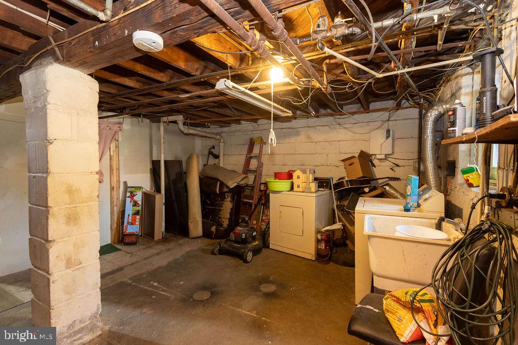 2921 Cornwall Road Dundalk, MD 21222 - Photo 27 of 31 Basement