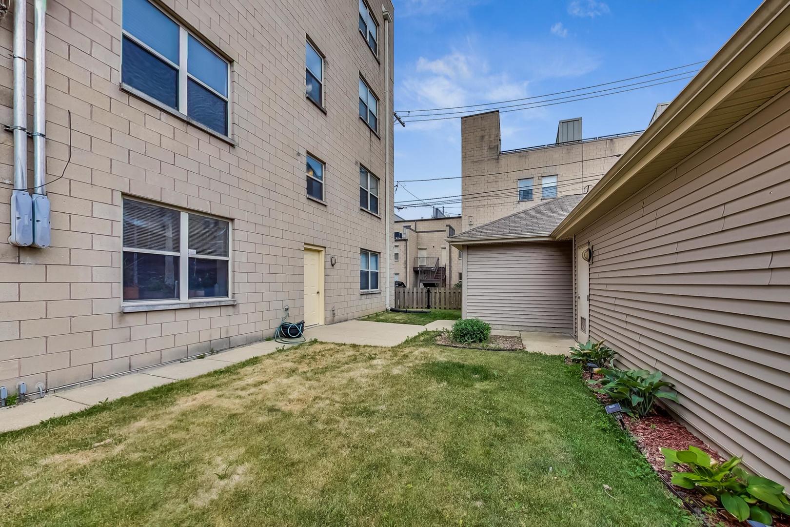 1038 South Racine Avenue, Unit 201 Chicago, IL 60607 - Photo 19 of 19