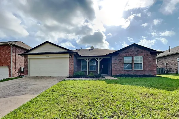 $1,900 | 1108 Halifax Lane, Forney, TX 75126