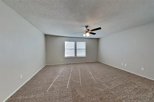 $1,900 | 1108 Halifax Lane, Forney, TX 75126