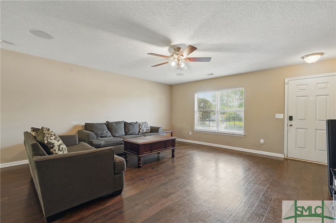 342 Winchester Drive Pooler, GA 31322 - Photo 5 of 37