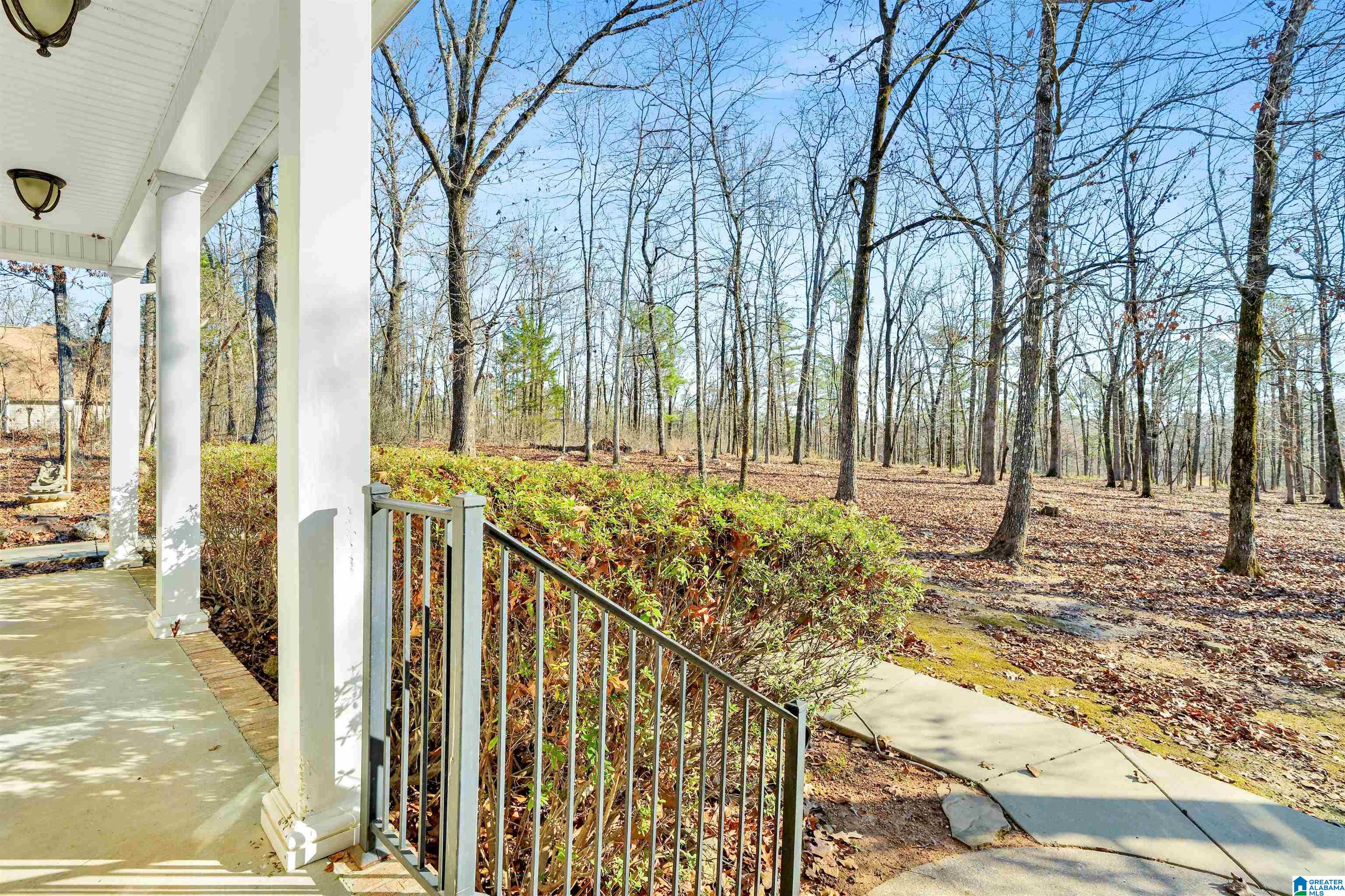 150 Chestnut Drive Alabaster, AL 35007 - Photo 9 of 61