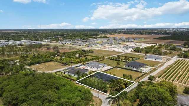 $275,000 | 19785 Southwest 326th Street, Homestead, FL 33030
