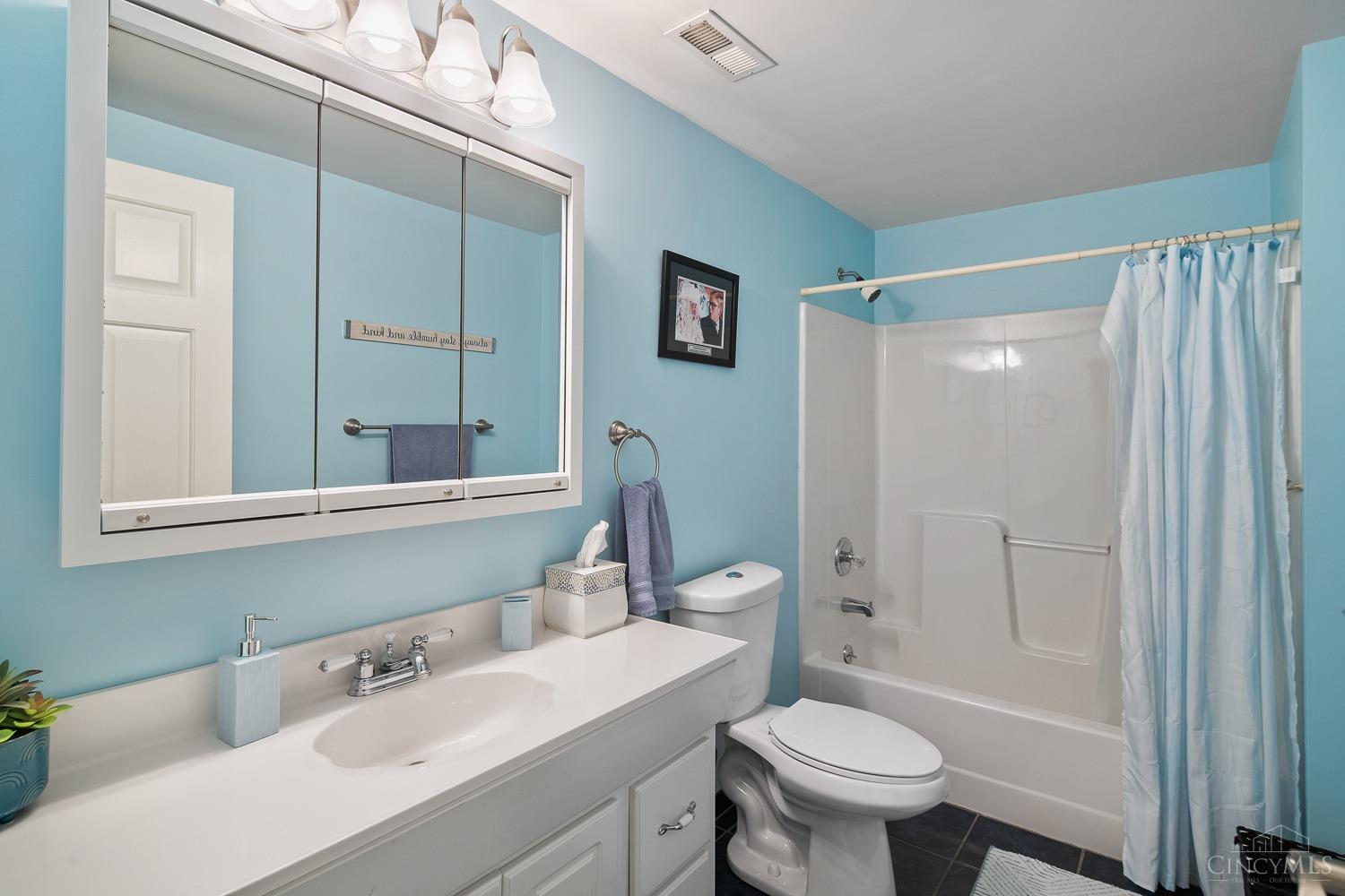 938 Martini Road Cincinnati, OH 45233 - Photo 41 of 62 Gallery Image 41