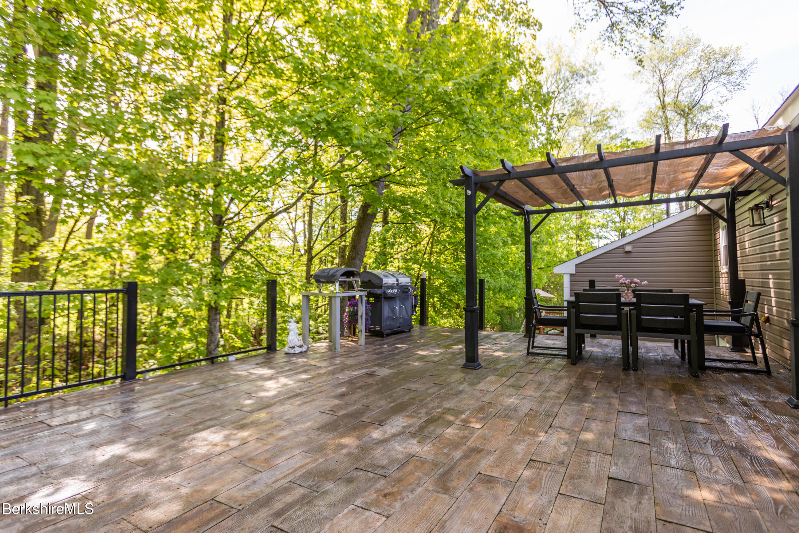 818 Partridge Road Lanesborough, MA 01237 - Photo 10 of 56 Deck