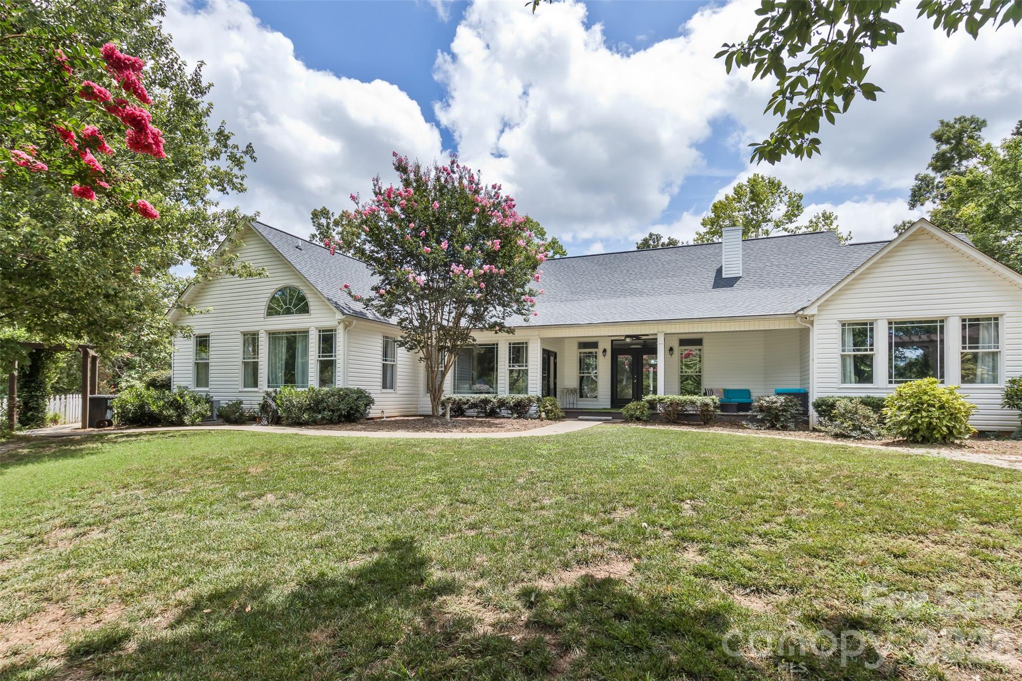 378 Collinsville Road Columbus, NC 28722 - Photo 28 of 47 Gallery Image 28