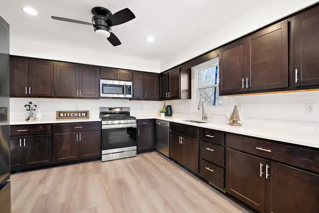 $439,900 | 214 Somerset Court, New Lenox, IL 60451