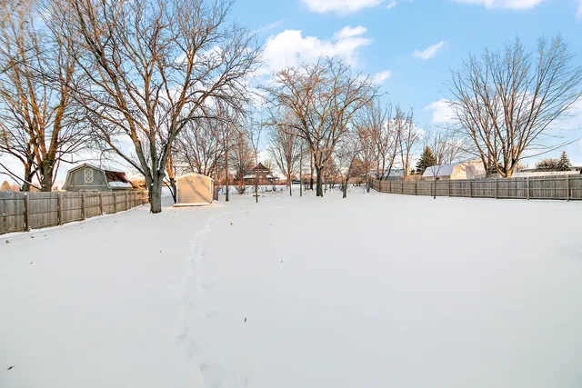 $439,900 | 214 Somerset Court, New Lenox, IL 60451