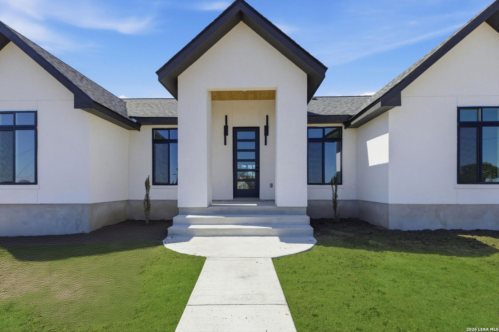 340 Spring Creek Circle Bandera, TX 78003 - Photo 3 of 48