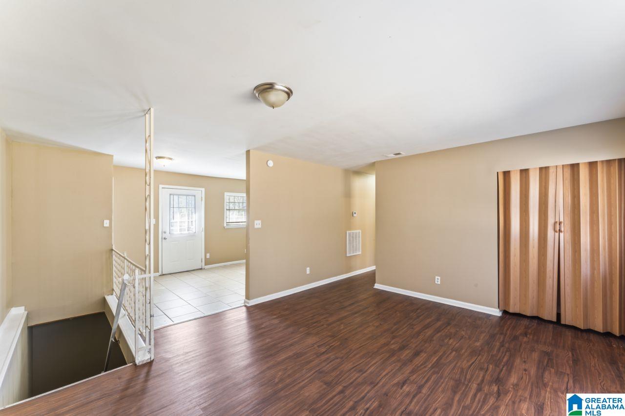 1652 Roberta Lane Birmingham, AL 35214 - Photo 9 of 34
