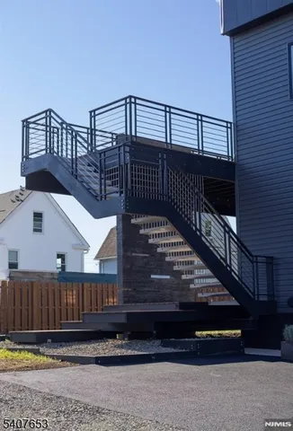 $3,500 | 246 Cortlandt Street, Unit 2, Belleville, NJ 07109