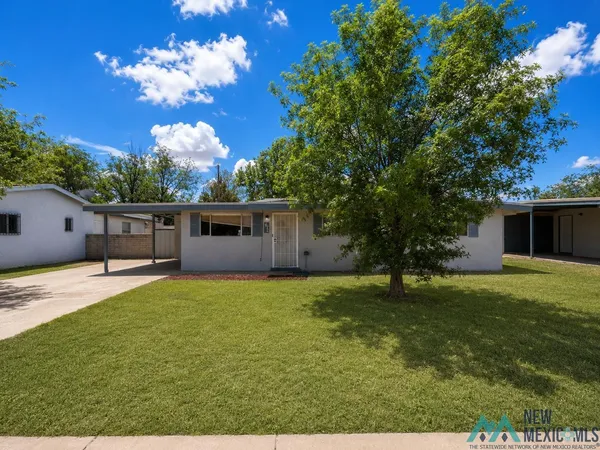 $176,000 | 604 Greenbrier Street, Roswell, NM 88203