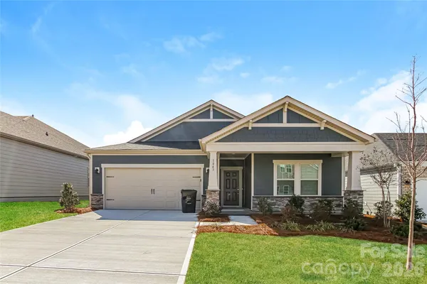 $405,000 | 1843 Lotus Lane, Denver, NC 28037