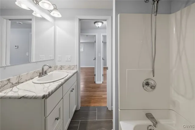 $2,700 | 101 Augusta Drive, Cicero, NY 13212