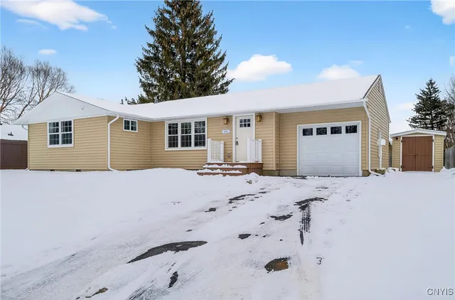 $2,700 | 101 Augusta Drive, Cicero, NY 13212